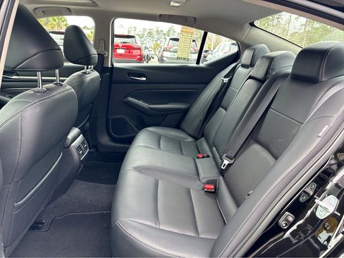 Used 2019 Nissan Altima 2.5 Platinum image 24