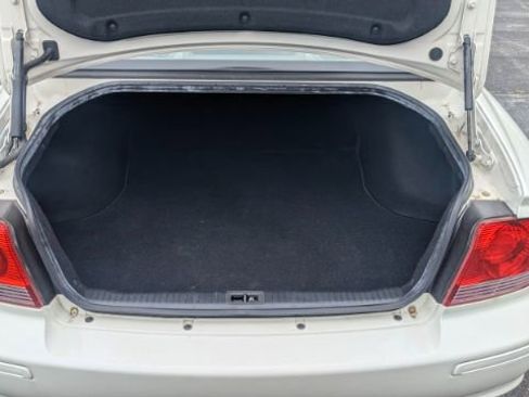 Used 2005 Hyundai Sonata GL FWD image 13