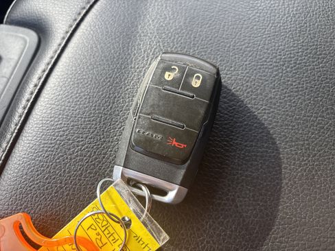 Used 2022 RAM 2500 Tradesman image 34