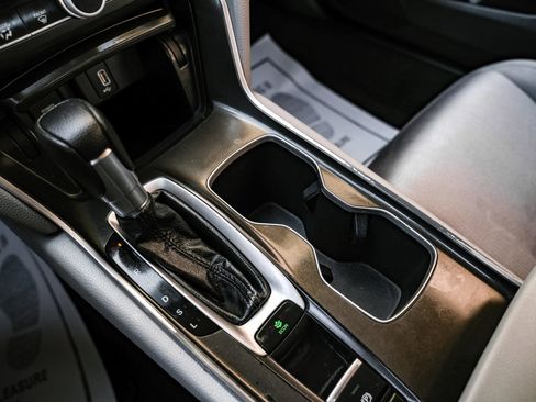 Used 2020 Honda Accord LX image 27