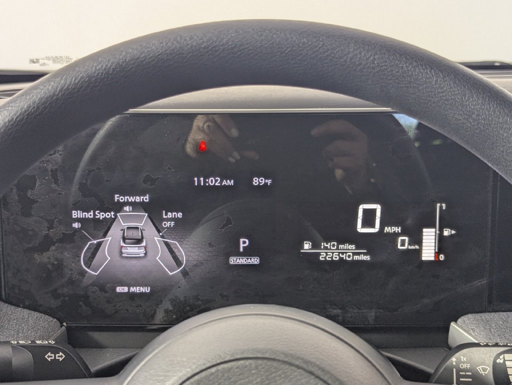 Used 2025 Nissan Kicks SV FWD image 19