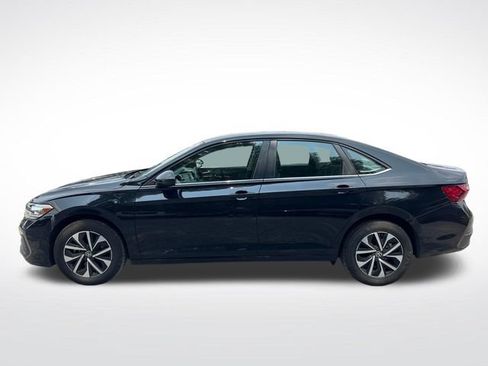 Used 2024 Volkswagen Jetta S FWD image 2