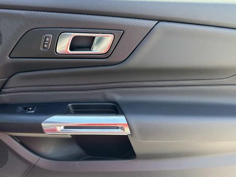 Used 2024 Ford Mustang GT Premium RWD image 13
