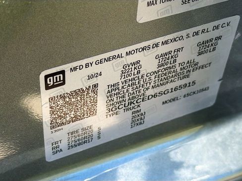 Used 2025 Chevrolet Silverado 1500 Custom Trail Boss w/ LPO, Dark Essentials Package image 29