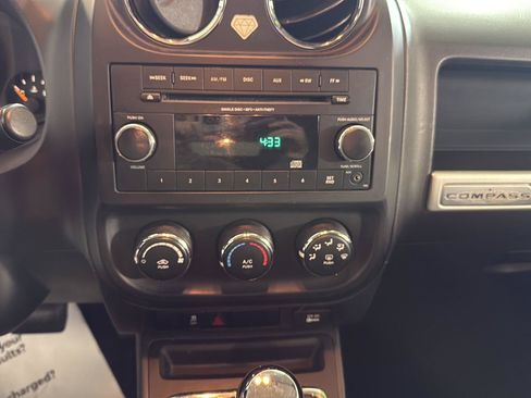 Used 2015 Jeep Compass Sport w/ Power Value Group AWD/4WD image 18