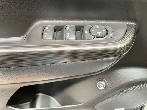 Used 2020 GMC Acadia SLT image 21