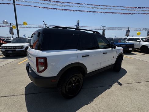 Used 2022 Ford Bronco Sport Badlands image 7