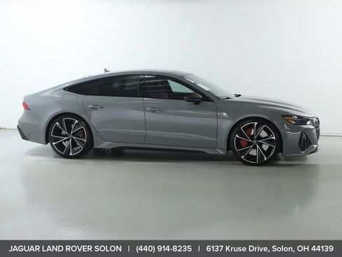 Used 2021 Audi RS 7 Sportback w/ Carbon Optic Package AWD/4WD image 10