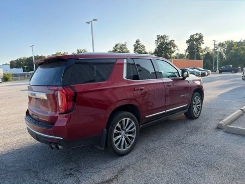 Used 2021 GMC Yukon Denali w/ Denali Premium Package AWD/4WD image 5