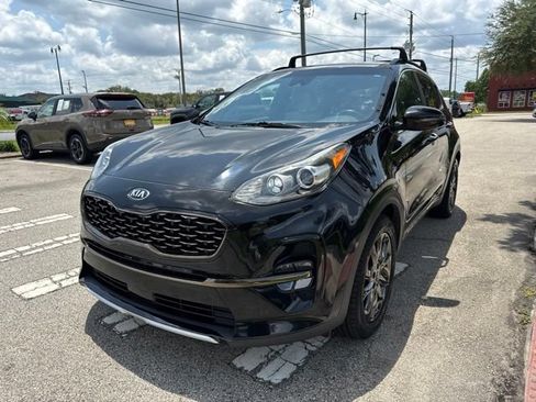 Used 2020 Kia Sportage S w/ S Premium Package FWD image 4