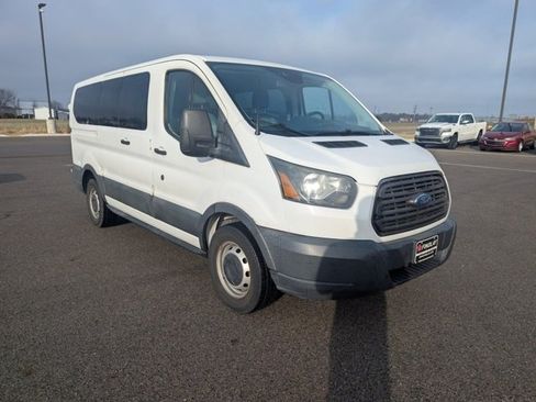 Used 2016 Ford Transit 150 XL image 7