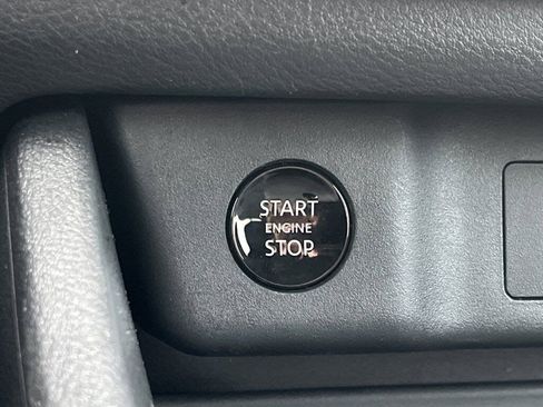 Certified 2025 Nissan Rogue Rock Creek image 9