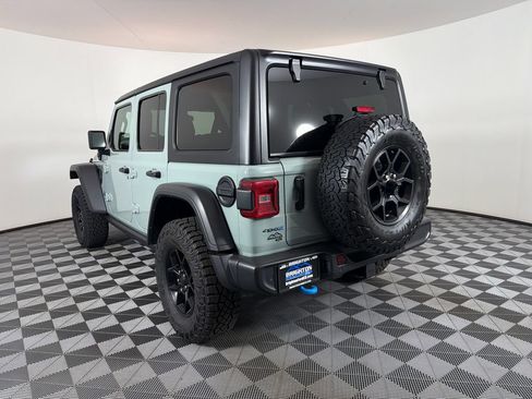 Used 2024 Jeep Wrangler Unlimited AWD/4WD image 5