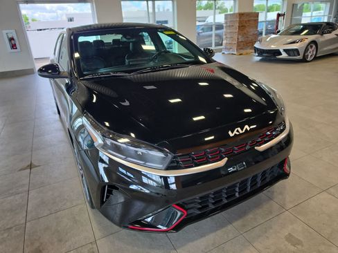 Used 2023 Kia Forte GT FWD image 4