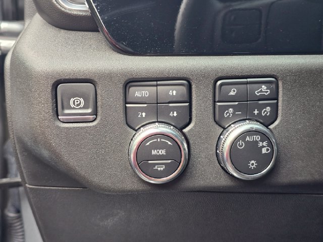 Used 2024 GMC Sierra 1500 SLE w/ Preferred Package AWD/4WD image 20