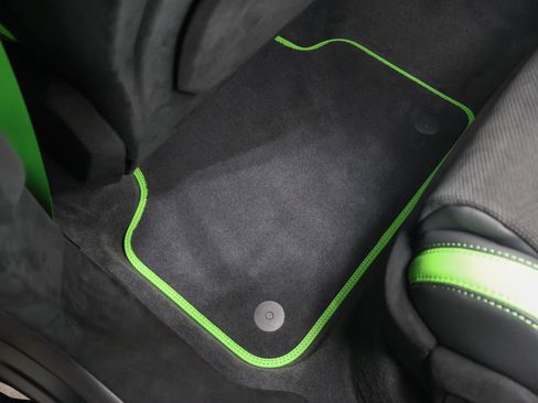 Used 2024 Lamborghini Urus Performante image 59