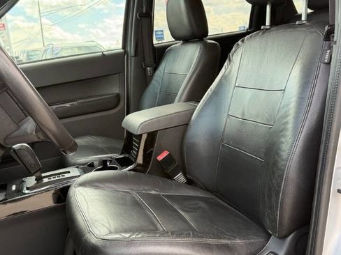 Used 2012 Ford Escape Limited AWD/4WD image 11