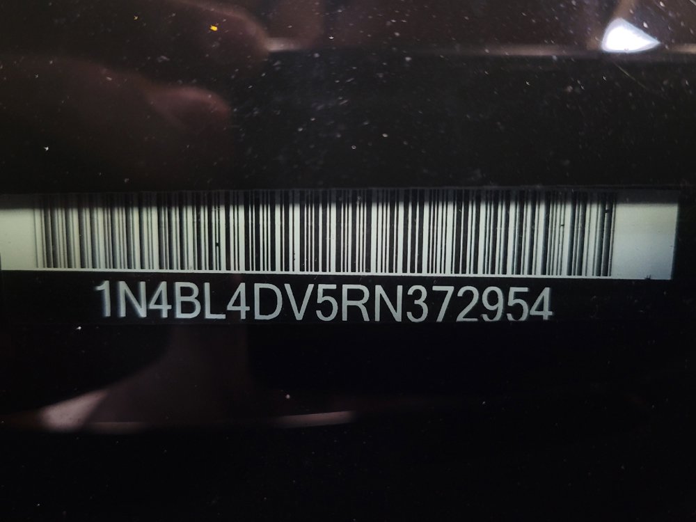 Used 2024 Nissan Altima 2.5 SV FWD image 33
