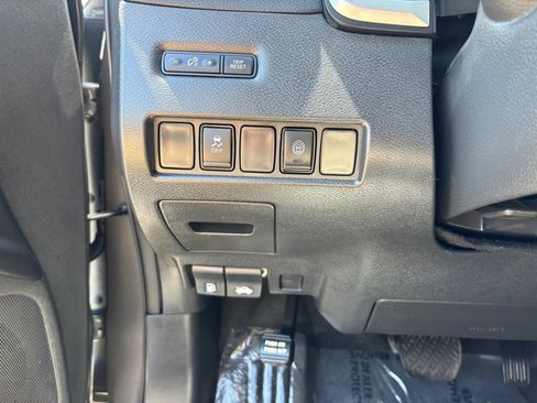 Used 2023 Nissan Murano SV AWD/4WD image 21