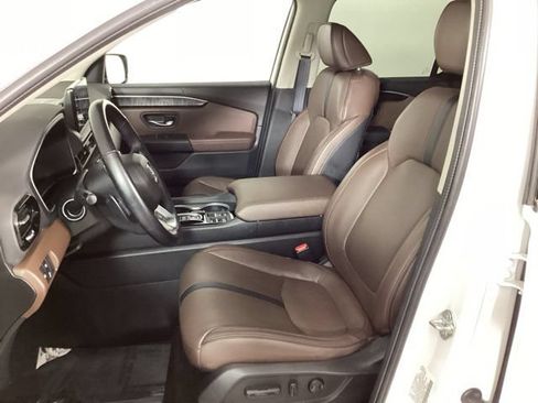 Used 2024 Honda Pilot Elite image 28