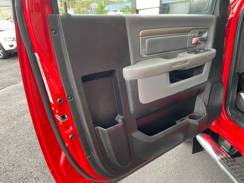 Used 2018 RAM 3500 Tradesman w/ Power & Remote Entry Group AWD/4WD image 32