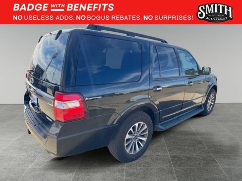 Used 2016 Ford Expedition XLT w/ Equipment Group 202A image 6