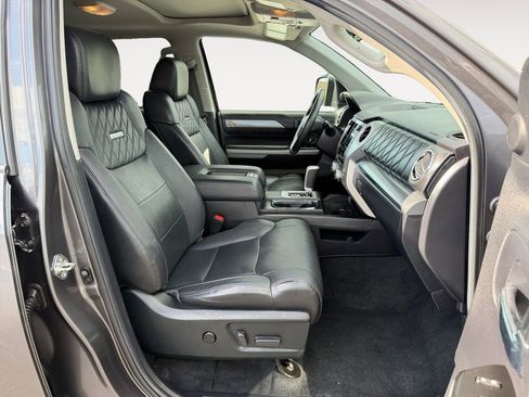 Used 2021 Toyota Tundra Platinum AWD/4WD image 25