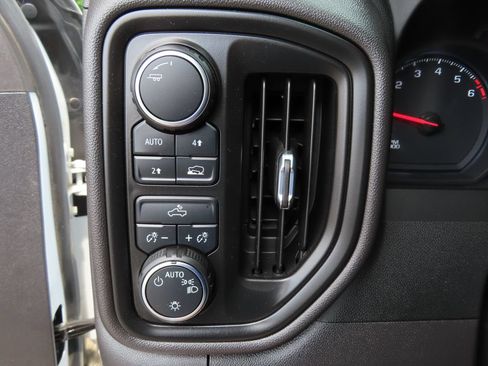 Certified 2024 Chevrolet Silverado 1500 W/T w/ Trailering Package AWD/4WD image 8