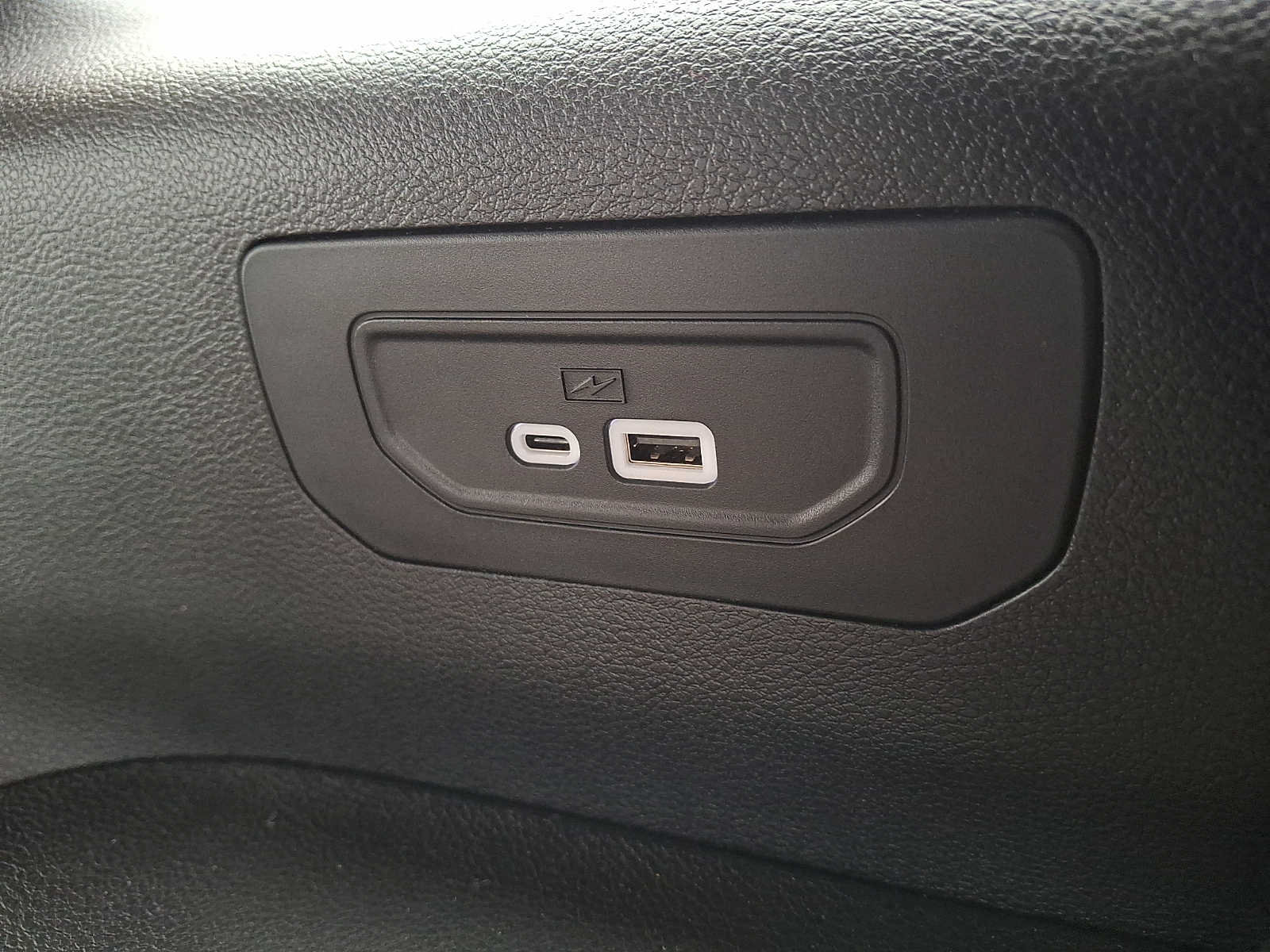 Used 2021 Jeep Grand Cherokee L Limited AWD/4WD image 11