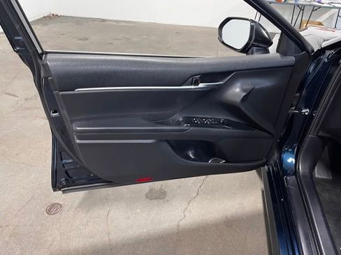 Used 2020 Toyota Camry LE FWD image 24