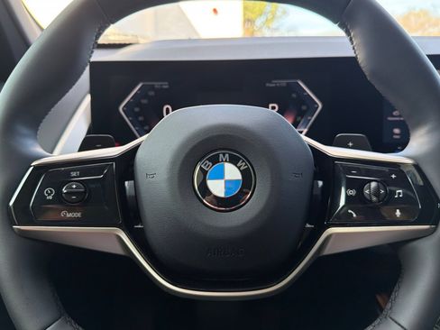 Used 2025 BMW X3 xDrive30i w/ Premium Package image 29