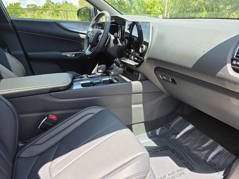 New 2026 Lexus NX 350 F Sport AWD/4WD image 9