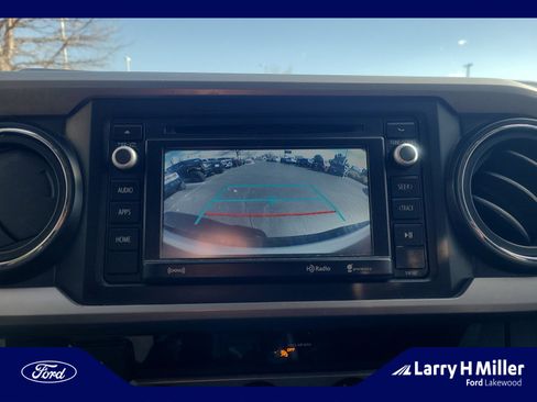 Used 2018 Toyota Tacoma SR5 image 28