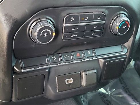 Used 2019 Chevrolet Silverado 1500 Custom Trail Boss w/ Custom Convenience Package image 24