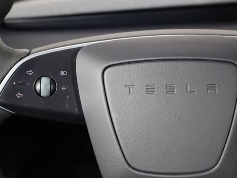 Used 2025 Tesla Model 3 Long Range RWD image 8