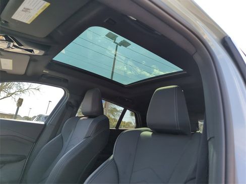 Used 2025 BMW X2 xDrive28i image 27