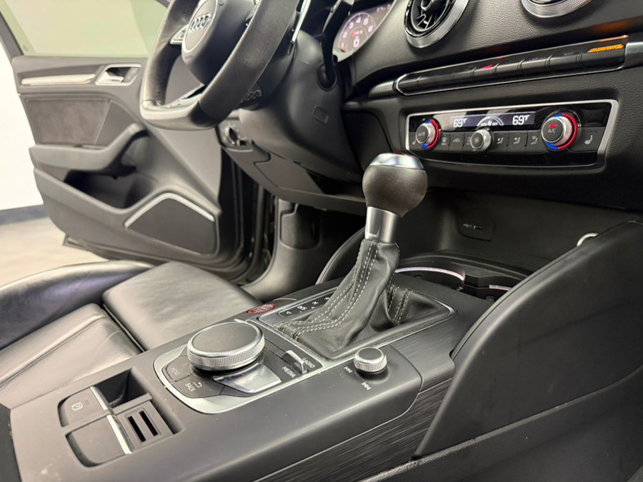 Used 2018 Audi RS 3 w/ Technology Package AWD/4WD image 56