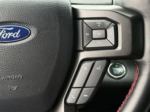 Used 2021 Ford Expedition Limited image 15