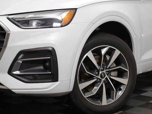 Used 2021 Audi Q5 Premium Plus image 3