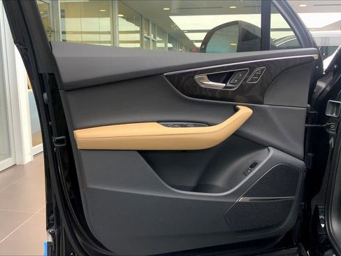 Used 2025 Audi Q7 3.0T Premium Plus image 10