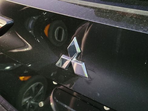 New 2026 Mitsubishi Outlander SE image 5