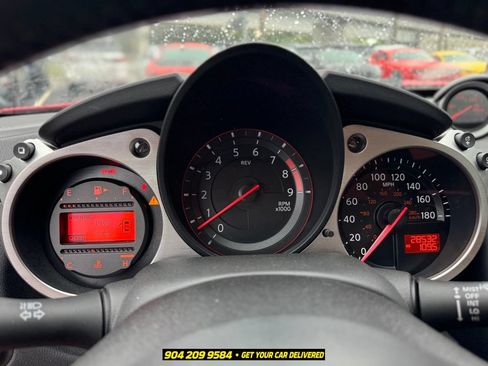 Used 2016 Nissan 370Z Coupe RWD image 16