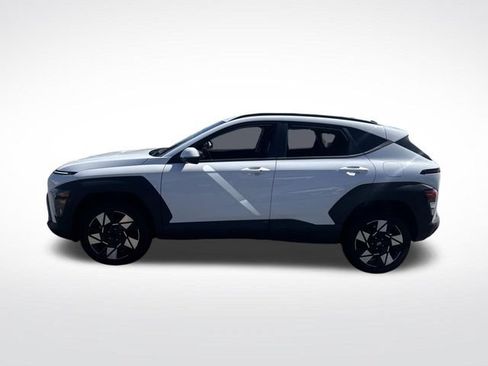 Used 2024 Hyundai Kona SEL AWD/4WD image 2