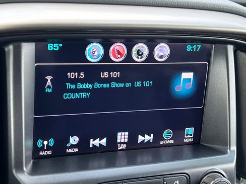 Used 2017 Chevrolet Colorado Z71 image 14