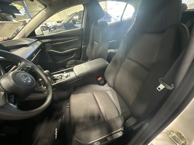New 2026 MAZDA MAZDA3 s FWD image 17