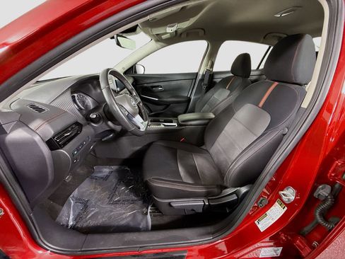 Used 2024 Nissan Sentra SR w/ Trunk Package image 22