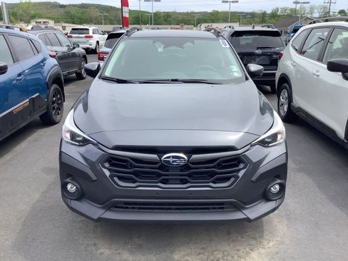 Used 2024 Subaru Crosstrek 2.0i Premium AWD/4WD image 5