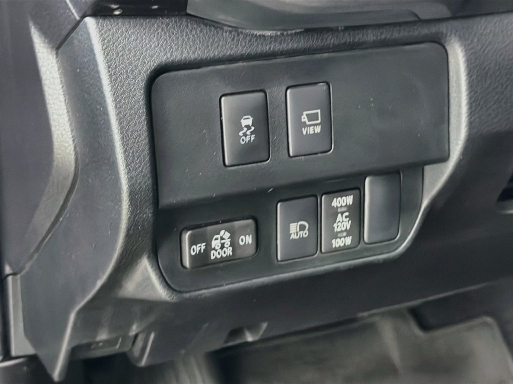 Used 2022 Toyota Tacoma TRD Pro AWD/4WD image 11