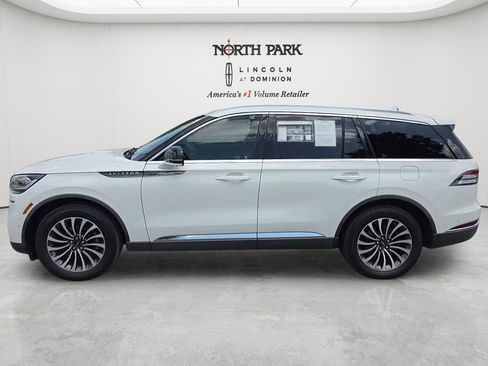 Used 2020 Lincoln Aviator Reserve w/ Equipment Group 201A AWD/4WD image 2