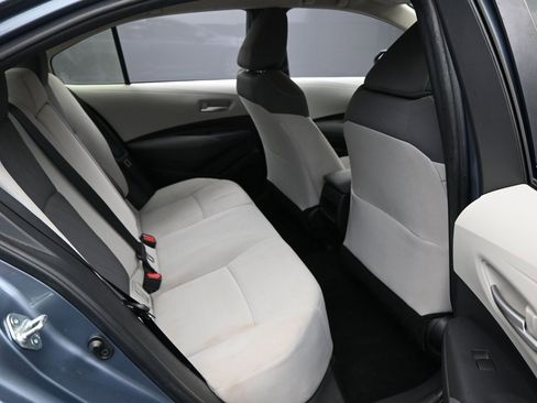 Used 2020 Toyota Corolla LE image 36